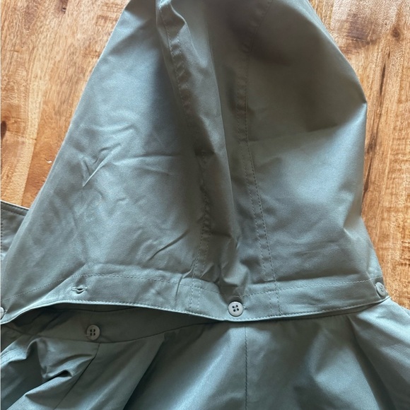 Bernardo plus size women’s 3X midi length raincoat GREEN rain coat hood belt NWT - Picture 7 of 9